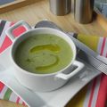 Velouté de courgettes aux herbes salées du Bas-du-Fleuve