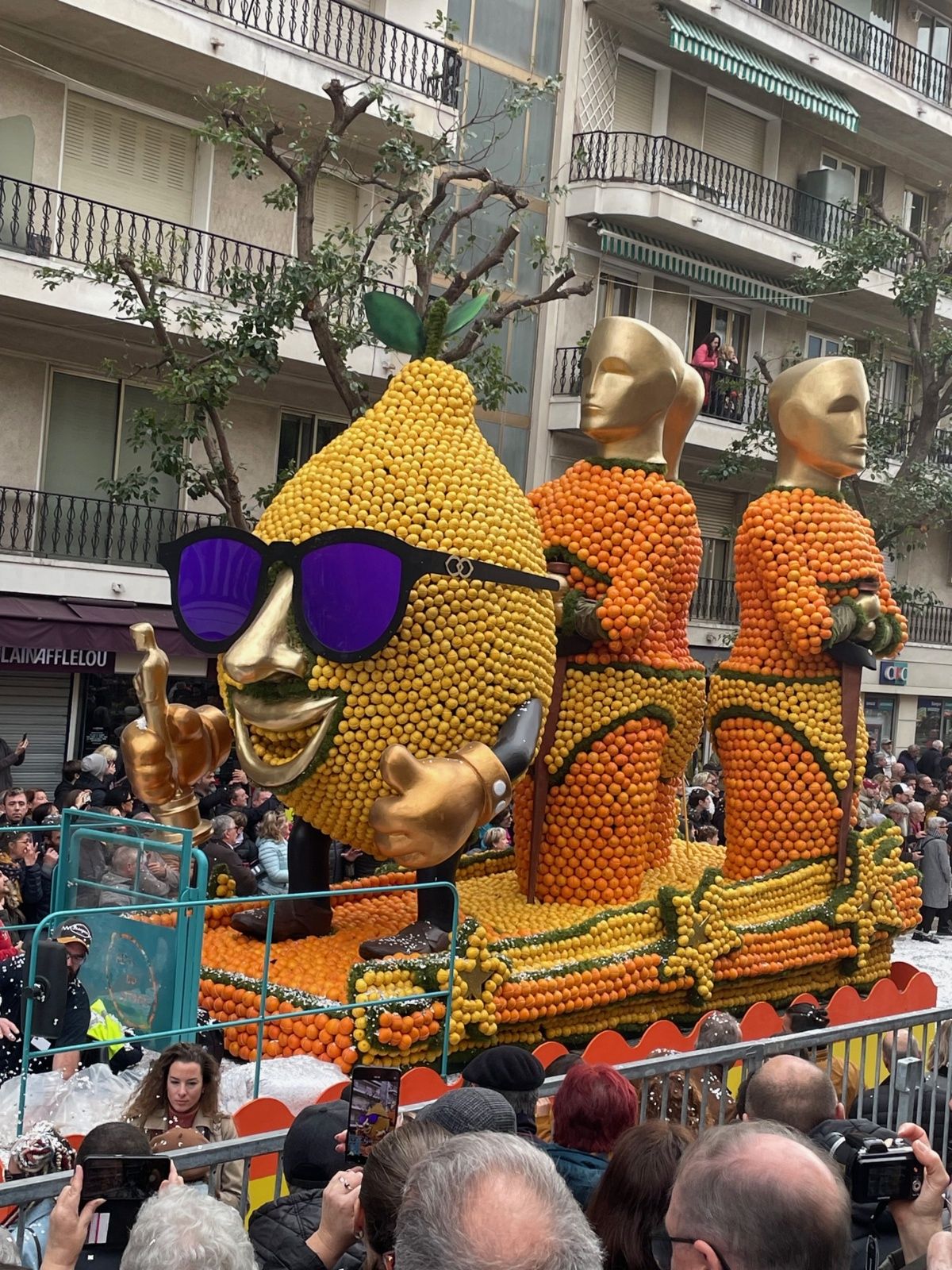 Fête du citron à Menton , puis carnaval de Nice Roguidine