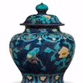 A large Fahua jar and cover, guan, Early 16th century