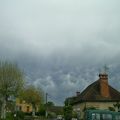 Petits nuages ronds sur Saint-Julien de Lampon