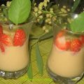 Verrines crème vanillée et fraises Mara au basilic pour Mamina