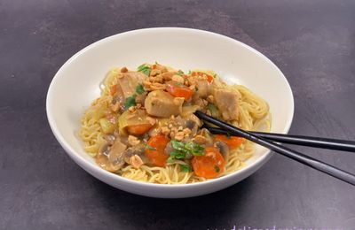 Poulet impérial Kung Pao pour le nouvel an chinois