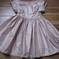 Une robe en soie beige rosé pour Garance...