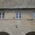 TOUJOURS VERS LE CHATEAU...
