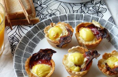 Mini coupes tout en un pour le brunch, des oeufs de caille, du chorizo et de la tomme de brebis pour la Foodista Challenge