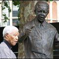 Une statue de Nelson Mandela à Londres