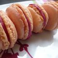 Des macarons parfaits framboises et chocolat blanc!