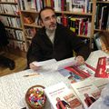 Le chanteur Nicolas Peyrac de passage à la librairie Dombre...