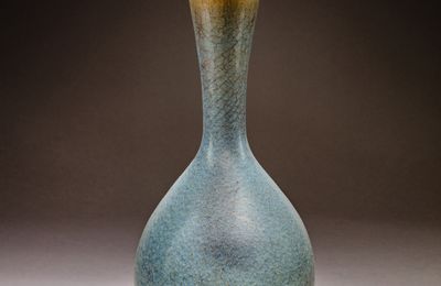 A 'Jun' bottle vase, Yuan dynasty (1279-1368)