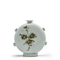 A fine iron-decorated porcelain moon flask, Joseon dynasty (1392-1897), 17th-18th century