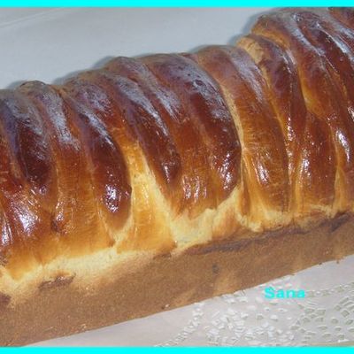 Brioche à la pomme et à la cannelle