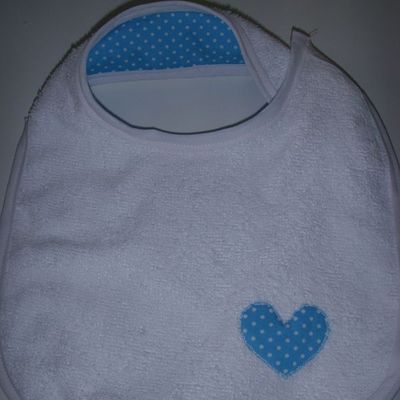 Bavoir réversible turquoise à pois