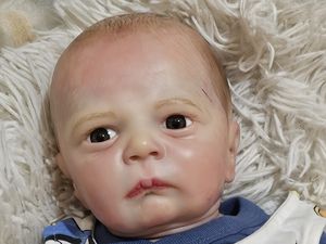 TOM du Kit Realborn Pearl Awake de Bountiful Baby 