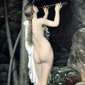 Suzanne