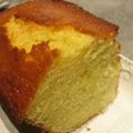 Un gâteau au yaourt au citron et huile d'olive, comme un cake...