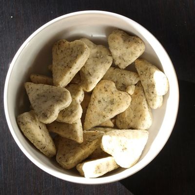 Petits sablés à l'aneth et au parmesan