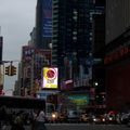 Et en remontant, on tombe sur Time Square....LE paradis des néons et des theatres, en concurrence avec LAS Vegas... 