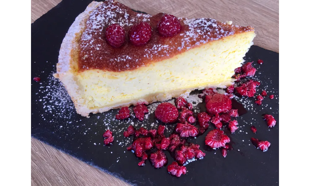 Gâteau au fromage blanc avec sa pâte sablée 