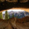 cuenca vu d'un trou de ruine.