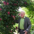 Le jubilé d'André Eve : le célèbre rosiériste fête aujourd'hui ses 50 ans au service des roses anciennes...