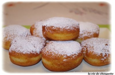 BOULES DE BERLIN - BEIGNETS DE CARNAVAL