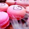 Macarons Hello Kitty à la fraise tagada et Joyeuses fêtes !