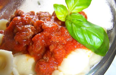 Orrechiette à la bolognaise & Basilic