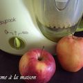 Les repas de bébé, la Compote de pommes - 4/6 mois