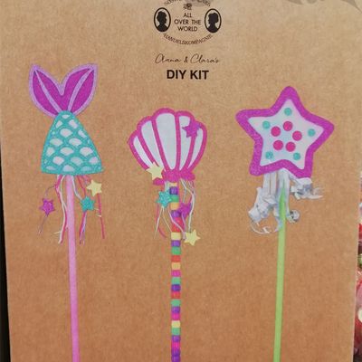 Avent sirenologique 2025 - 23 - Kits DIY de sceptres et bracelets de sirènes Sostrene Grene