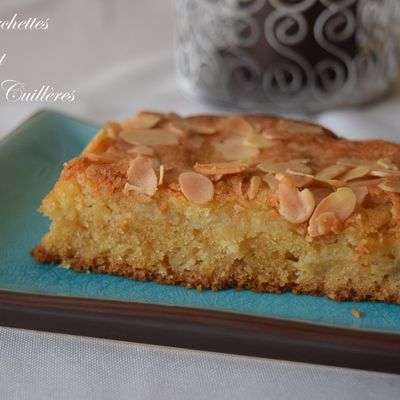 Gâteau aux pommes, façon croissant aux amandes