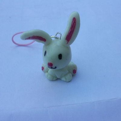 6 : bijou de portable lapinou 