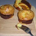 Mini cakes ou muffins au magret de canard séché et aux pommes