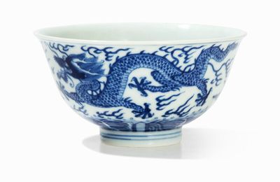 Rare Blue-and-White ‘Dragon’ Bowl, Qianlong Mark and Period (1736-1795) 