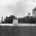  la cathédrale Alexandre-Nevsky et le couvent de Novo-Tikhvin