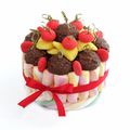 Gâteau de bonbons rouge hérissons chocolat