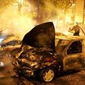 Le ministère de l’Intérieur impose le silence sur le nombre de voitures incendiées