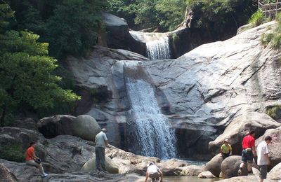 HUANGSHAN....AYOYE LES JAMBES!!!  :(