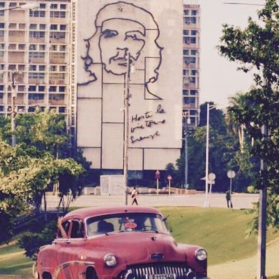 La Havane, le 14 juillet: les CDR et les copains de Fidel