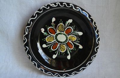 Assiette Savoyarde en terre cuite ancienne-Poterie