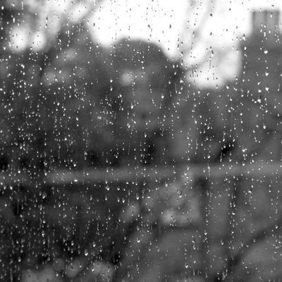 Il ne pleure pas dans mon coeur, comme il pleut sur la ville!