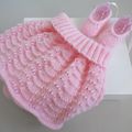 tricot fait main, jupe laine rose et ballerines, tricotees main