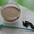 Mousse au chocolat au lait et à la fève tonka