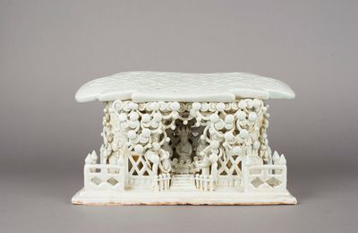 Headrest in the Form of a Theater, Yuan dynasty, late 13th–mid-14th century