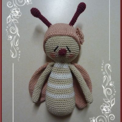 Doudou Maggie la coccinelle