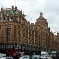 Londres: Harrods ou le paradis des shopping addicts!