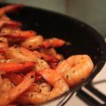 ( Crevettes sautées au piment & basilic )