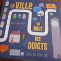 Suis le chemin : La Ville & Le Monde du bout des doigts, de Katie Haworth & Craig Shuttlewood