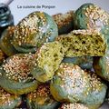 Petits pains au pesto de pissenlit et spiruline