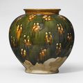 A sancai-glazed pottery jar, Tang dynasty