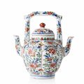 A rare famille verte double spouted teapot, Kangxi period (1662-1722)